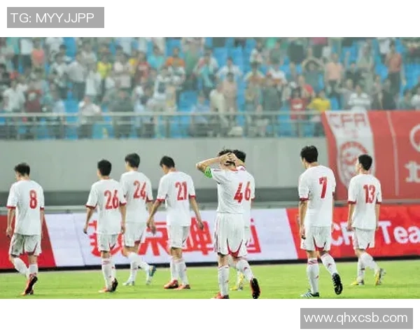 足球巨星挑战中国美食皮蛋引发球迷热议文化碰撞趣味十足