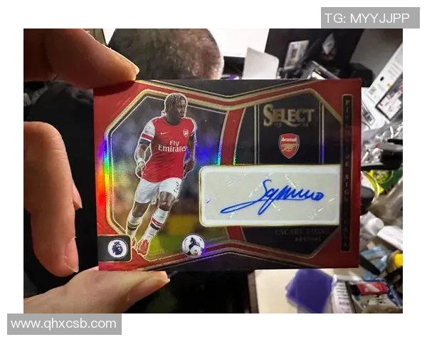 足球球星卡四签价格分析及市场价值评估